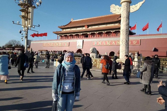 Beijing Layover Tour to Tiananmen Square and Forbidden City - Getting picked up and back to the airport without drama