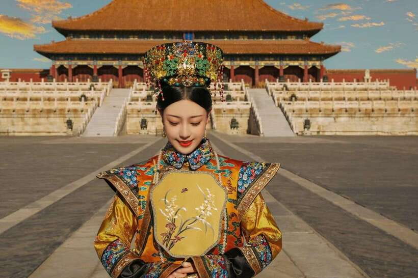 Beijing: Must-Try Chinese Ancient Costume Rental& Photoshoot - Jinyu Hutong Subway Exit C to Costume Selection and Styling