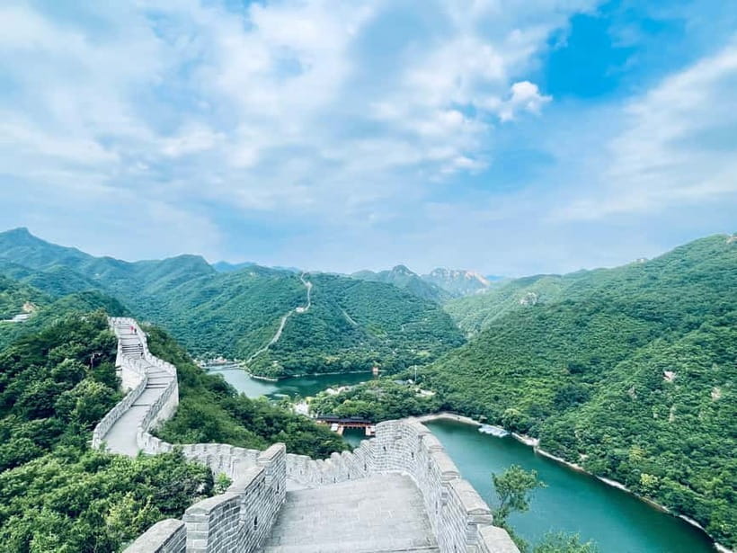 Beijing:Mutianyu/Badaling Great Wall Tour with VIP Fast Pass - Key highlights to know before you go