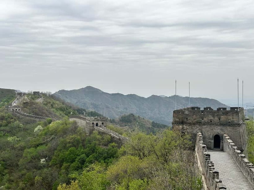 Beijing: Mutianyu Great Wall Daily Tour with Ticket & Lunch - Mutianyu guided time and how history fits without slowing you down