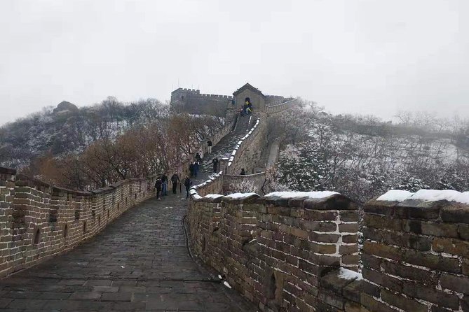 Beijing: Mutianyu Great Wall Private Layover Tour with Options - Food near Mutianyu: plan a quick self-pay stop