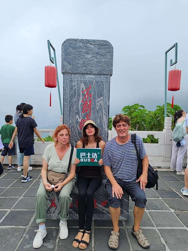 Beijing: Mutianyu Great Wall Private Tour w Language Option - Key things that make this private Mutianyu day work