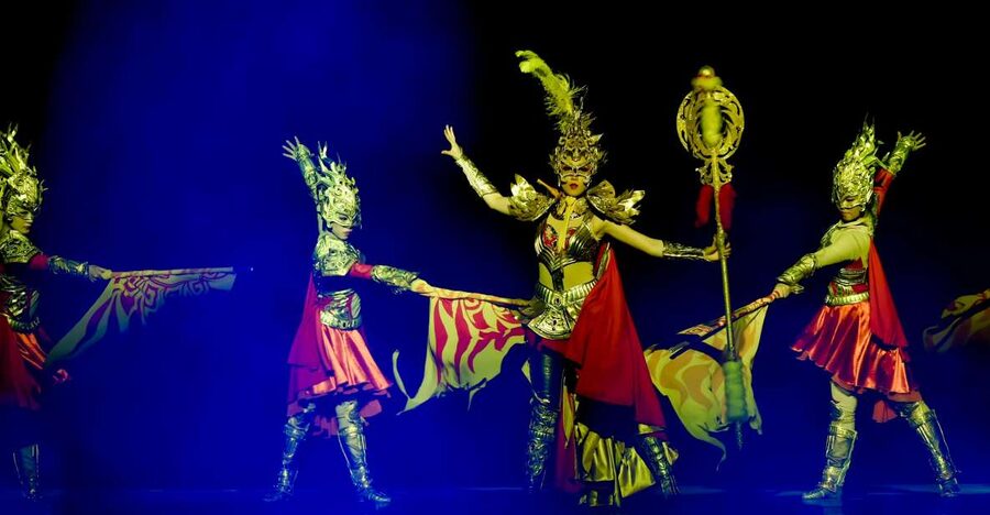 Beijing OCT Theater Golden Mask Dynasty Show Tickets - What this show teaches, without turning into a lecture
