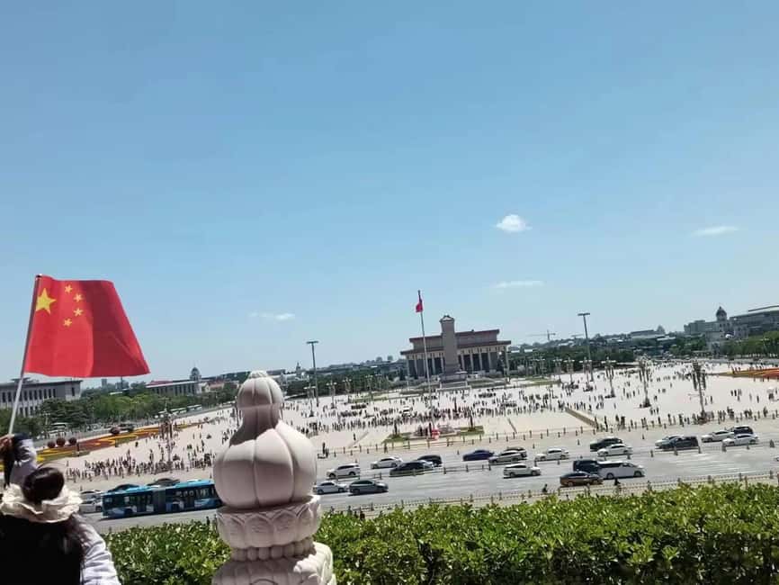 Beijing:Private Forbidden City and Tiananmen Square Tour - Walking the political center with a guide who can explain the story