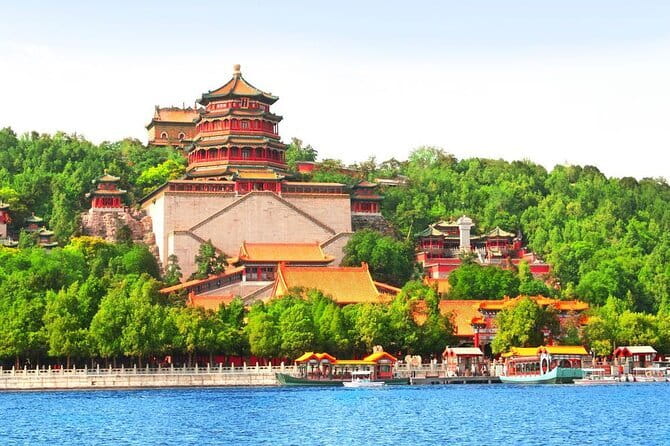 Beijing Private Tour: Forbidden City, Tiananmen & Summer Palace - Tiananmen Square in 30 minutes, what you should actually look for