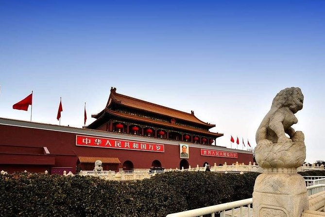 Beijing Private Tour of Temple of Heaven, Tian'anmen Square, Forbidden City - Tiananmen Square: what you see, and when you might need to pivot