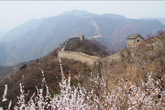 Beijing Private Tour to Mutianyu Great Wall and 798 Art District - Mutianyu Great Wall: fewer crowds, more breathing room
