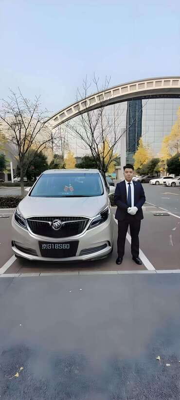 Beijing: private transfer to Great Wall from airport/hotel - Choosing your Great Wall section: Mutianyu, Simatai, Badaling, and more
