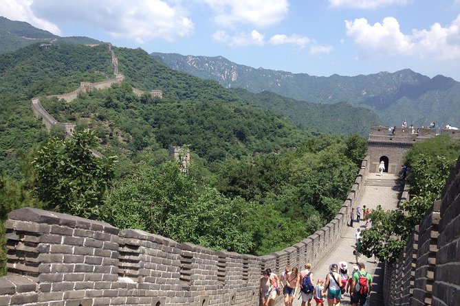 Beijing Private Transfer to Jinshanling or Simatai Great Wall - Simatai plus Gubei Water Town: a two-part day that feels complete