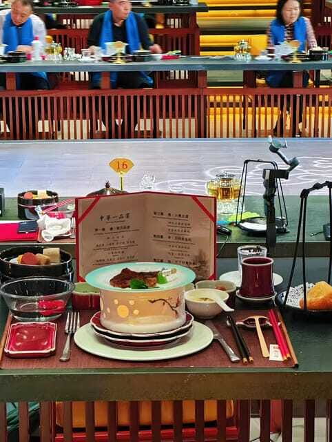 Beijing Royal Banquet with Chinese culture prefermance - Should You Book It?