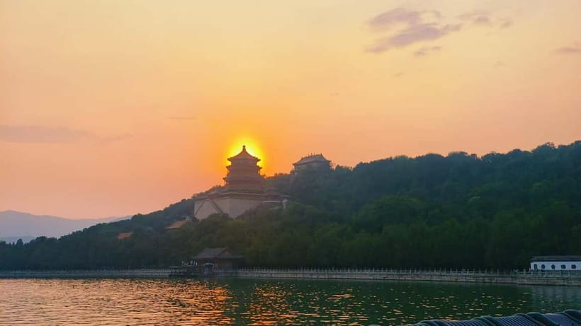 Beijing: Summer Palace Highlight Walking Tour - Entering The Summer Palace from North Palace Gate