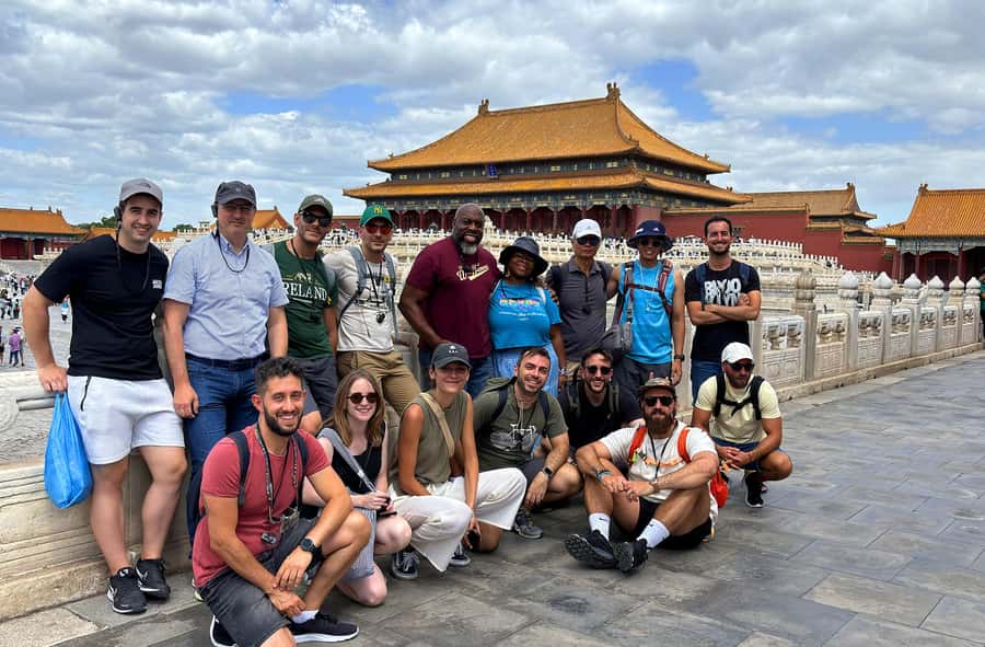 Beijing: Tianmen Square, Forbidden City & Royal Museum Tours - Choosing between ticket booking, group tours, and private guiding