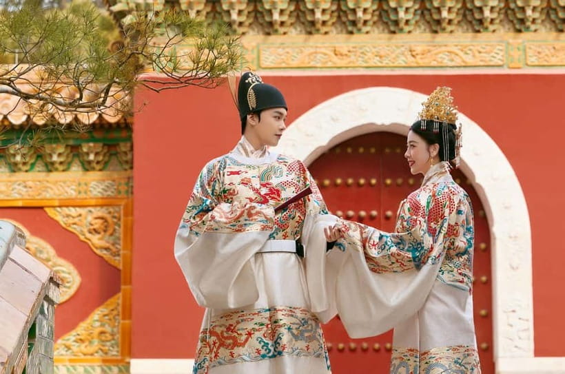 Beijing Traditional Hanfu Experience & Photoshoot for Groups - Price and value for solo, friends, or family shoots