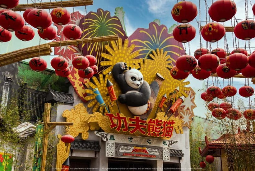 Beijing: Universal Studios Ticket with Transfers Options - Shows and Parades: How to Build a Day That Works for Everyone