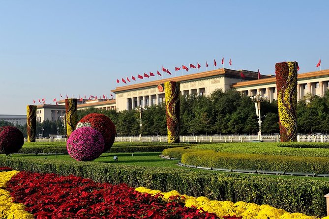Boutique Tour: Four Must-sees of Beijing and Peking Duck - Tiananmen Square: Quick, Focused, and Historically Loaded