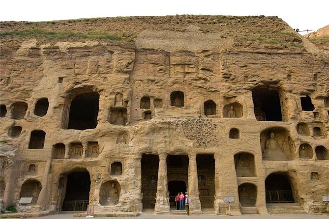 Bullet Train To Datong Yungang Grottoes from Beijing Private Day Tour - Yungang Grottoes: 1 km of Cliff Caves and 51,000 Statues