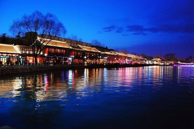 BusDa-Full-Day Bus Trips: Mutianyu, Summer & Old Summer Palaces - Stop 2: Summer Palace, a palace-era retreat with gardens and water views