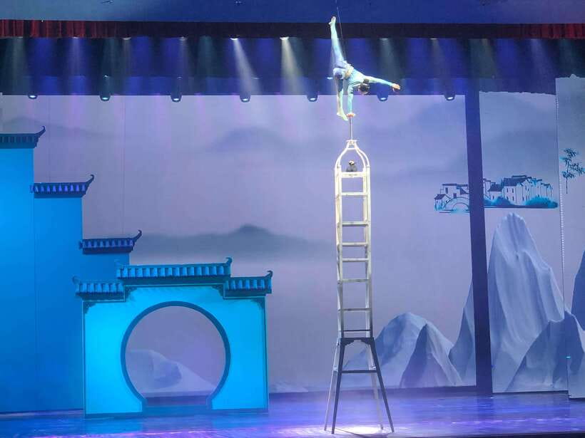 Chaoyang Acrobatics Ticket - A Few Things to Watch So Your Night Goes Smooth