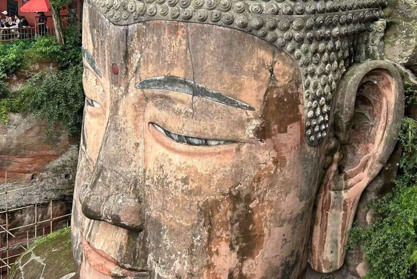 Chengdu: Leshan Grand Buddha Full-Day Private Trip - Chengdu to Leshan, a Comfortable 2-Hour Morning Drive