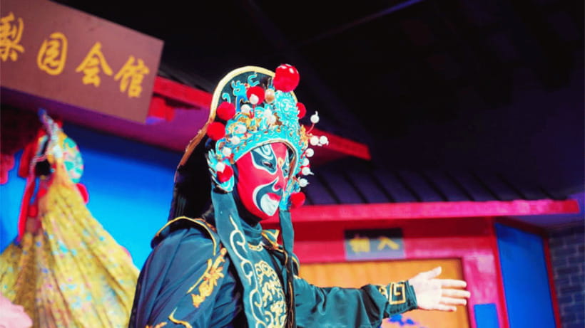 Chengdu: Liyuan Theater Sichuan Opera Face-Changing Show - Where your seat decision really matters