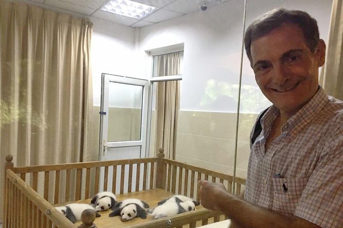 Chengdu Private Sightseeing Tour with Panda Breeding Center Visit - Chengdu Research Base: how to get the most out of 3 hours
