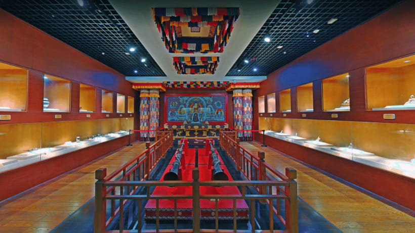 Chengdu: Sichuan Museum - Cultural and Historical Heritage - Entering The Permanent Galleries: How the Museum Organizes the Story