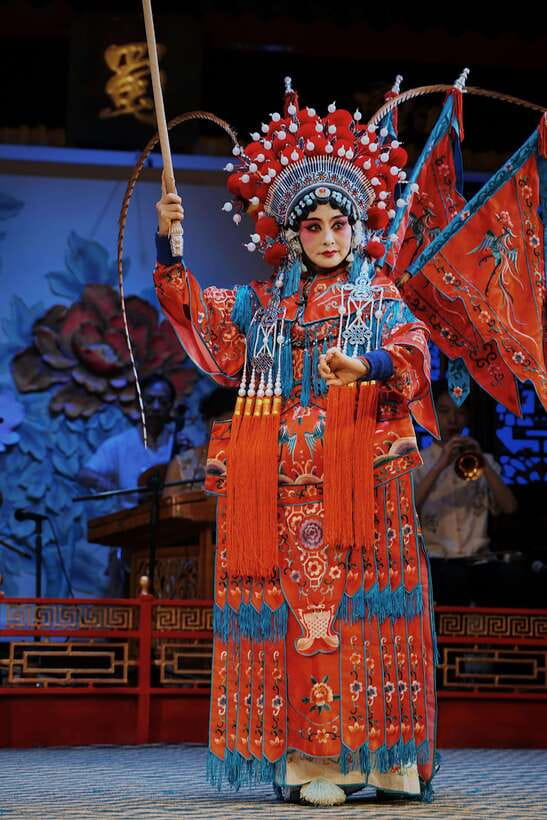Chengdu Sichuan Opera Show Ticket - Shu Feng Ya Yun - Costume Dressing: A Fun Pre-Show Story You Can Actually Wear