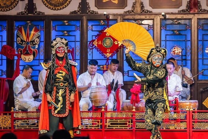 Chengdu Signature Opera Face Changing and Tea - How to fit this into your Chengdu evening, step by step