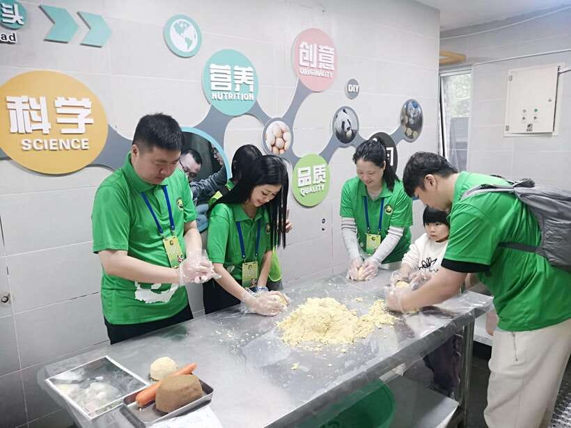 Chengdu: Volunteer Day Experience at Dujiangyan Panda base - Bamboo prep from 9:00, and the close-range panda feeding moment