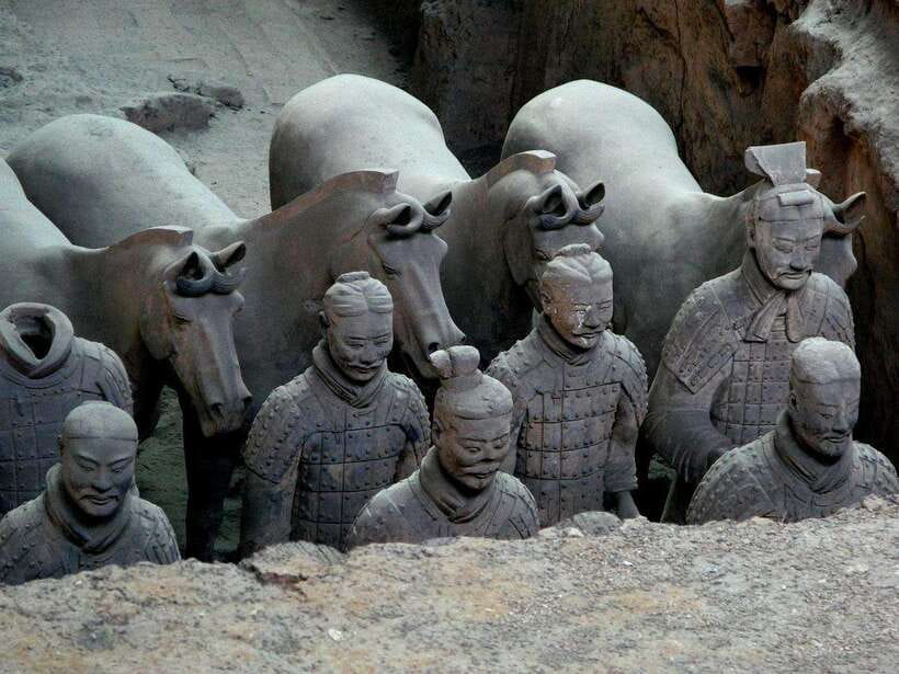 Chengdu: Xi'an Terracotta Warriors Day Trip by Bullet Train - How long is too long: planning for a 9-hour day and real walking