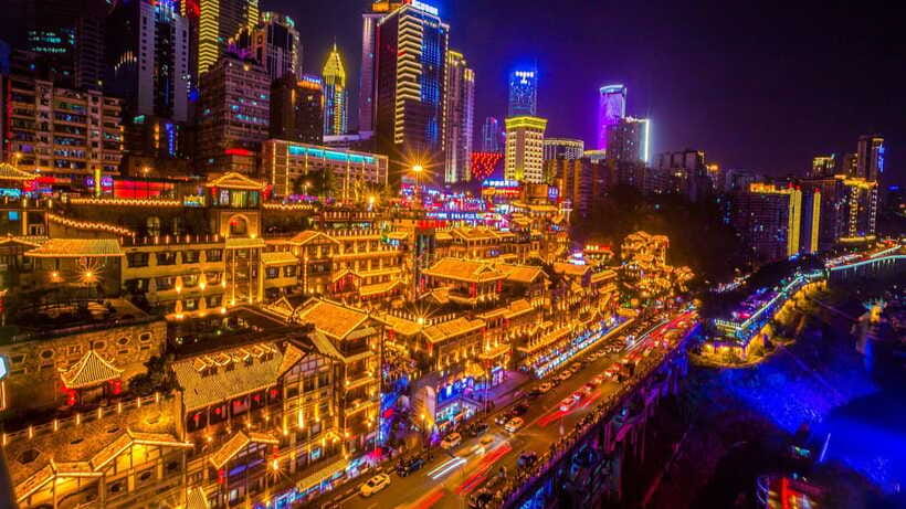 Chongqing: 1-day Essential Guided City Tour without Car - Jiefangbei and the city’s center energy