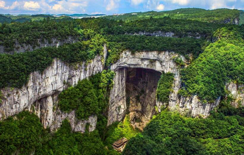 Chongqing:One-day Wulong HikeTrip(GeoPark+Fairy Mt)car incld - Fairy Mountain National Forest Park: the “Southern China Switzerland” vibe