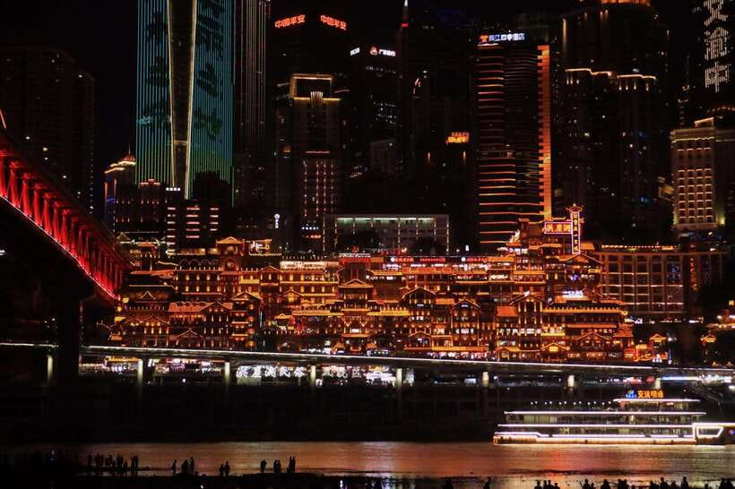 Chongqing Private City Tour: Must-Sees All-in-One - Starting with hotel pickup and a route that makes sense