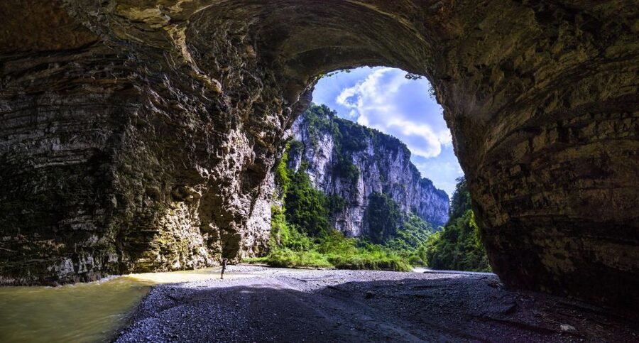 Chongqing: Private Day Tour to Wulong Karst Geological Park - Three Natural Bridges: The Vertical Elevator Entrance to the Big Views