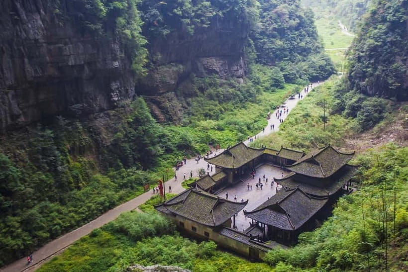 Chongqing: Wulong 2 Spots All-inclusive Luxury Private Trip - Pickup in Chongqing, then the 3-hour ride that actually teaches you something