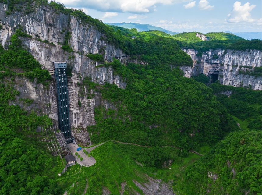 Chongqing: Wulong Private Day Exploration Tour - Natural Stone Bridge Cluster: More Than One Photo Spot