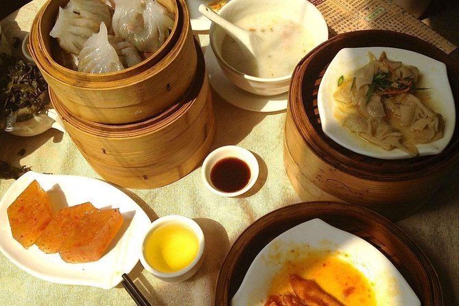 Custom Private Guangzhou Tour with Local Guide and Private Car - How a Private Car Makes Guangzhou Feel Manageable