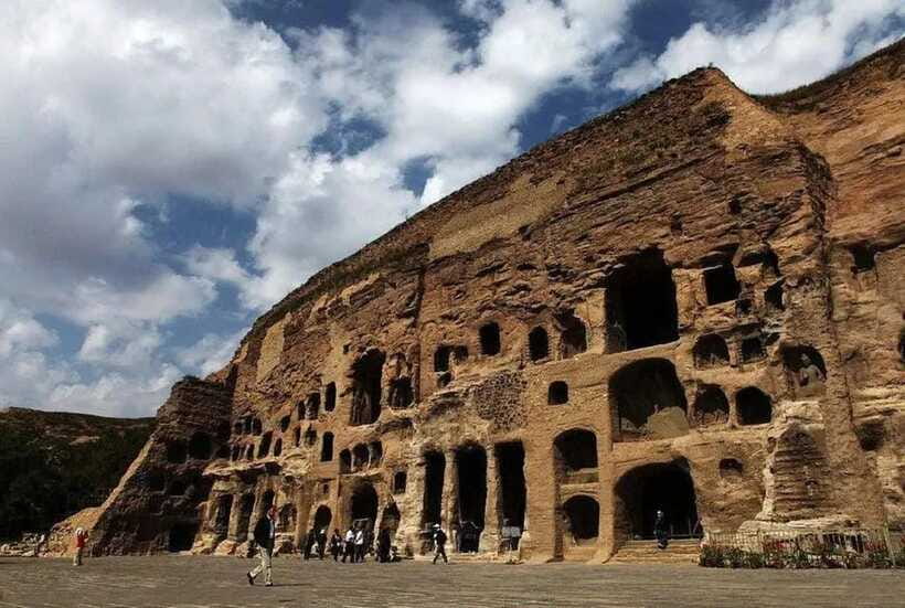 Datong: Yungang Grottoes Entrance Ticket Only - Price and value, what you’re really paying for at $33 per person