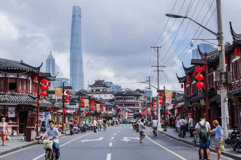 Discover Off Beaten Route--Shanghai Old City Town - City God Temple Street Food Stop That Actually Feels Focused