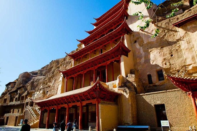 Dunhuang Private Day Tour Mogao Grottoes, Singing Dunes and Crescent Moon Spring - Mogao Grottoes Visitors Center and the 4-Hour Cave Visit