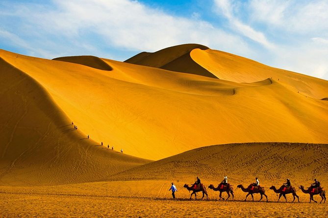 Dunhuang Private Day Tour Mogao Grottoes, Singing Dunes and Crescent Moon Spring - Singing Dunes and Crescent Moon Spring Timing and What to Expect