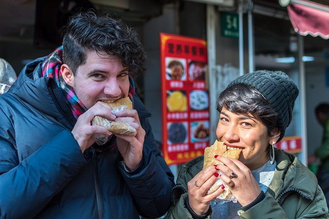 Eat Like a Local: Street Breakfast Tour in Shanghai - What you eat: dumplings, hand-pulled noodles, soup dumplings, and sweets