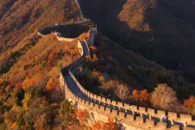 Exclusive Mutianyu Great Wall Tour: VIP Pass & Customized Options - Mutianyu time on the wall: hiking, views, and photo stops