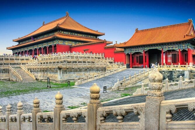 Forbidden City Entrance Ticket with Optional Guided Service - Choosing between entry-only, a guide, and private hotel transfer