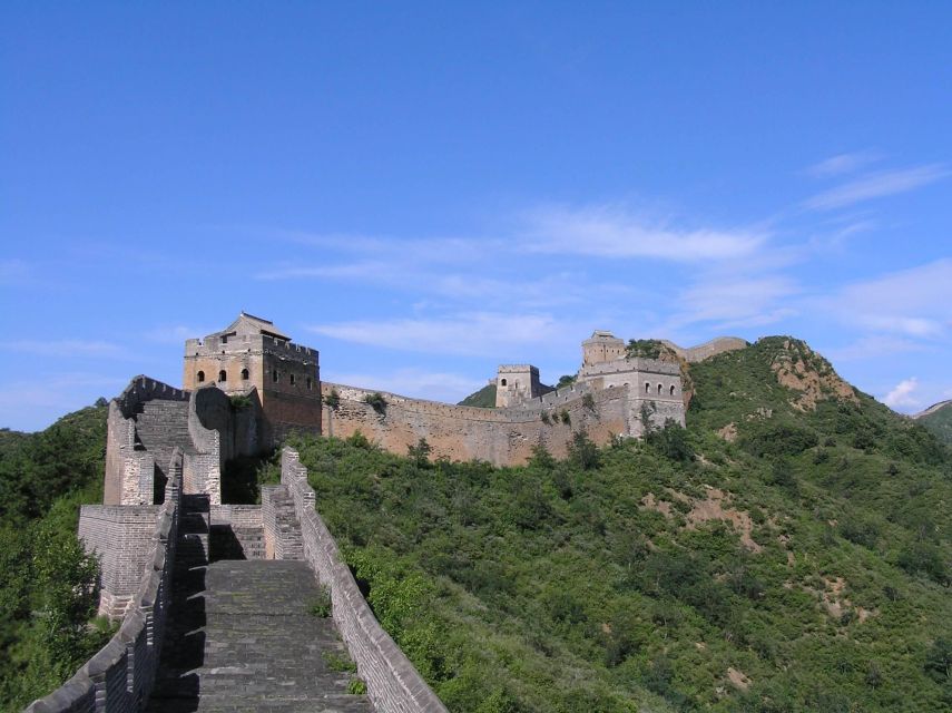 From Beijing: Badaling Great Wall Bus Group Tour - Lunch is on you, so choose with energy in mind