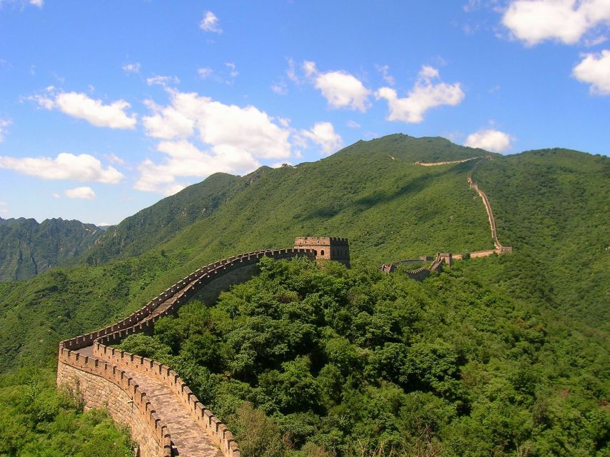 From Beijing: Mutianyu Great Wall Private Tour with Lunch - The lunch break that keeps the day from getting messy