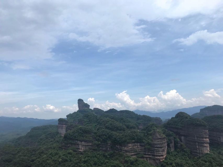 From Guangzhou: Mount Danxia and Nanhua Temple Full-Day - Provider Notes: SilkRoadTrips and the Guide Factor