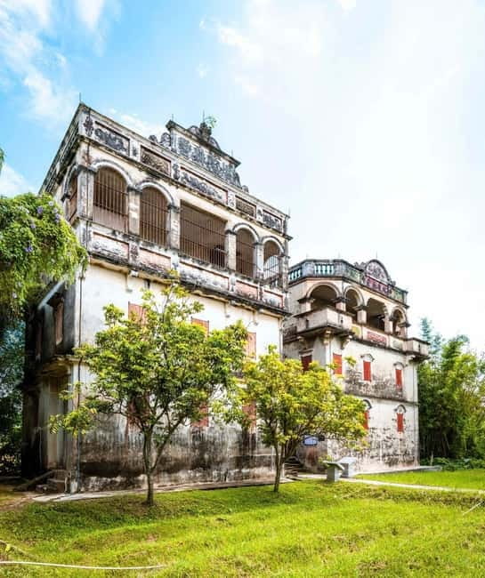 From Guangzhou: UNESCO Watchtowers & Ancient Villages Tour - Zili Village Diaolou Cluster: rice paddies, photo angles, and tower steps
