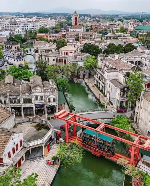 From Guangzhou: UNESCO Watchtowers & Ancient Villages Tour - Li Garden: where wealthy overseas influence shows up in architecture
