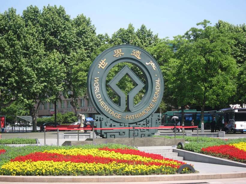 From Shanghai: Hangzhou Private Day Trip by Bullet Train - Should You Book This Hangzhou Day Trip?